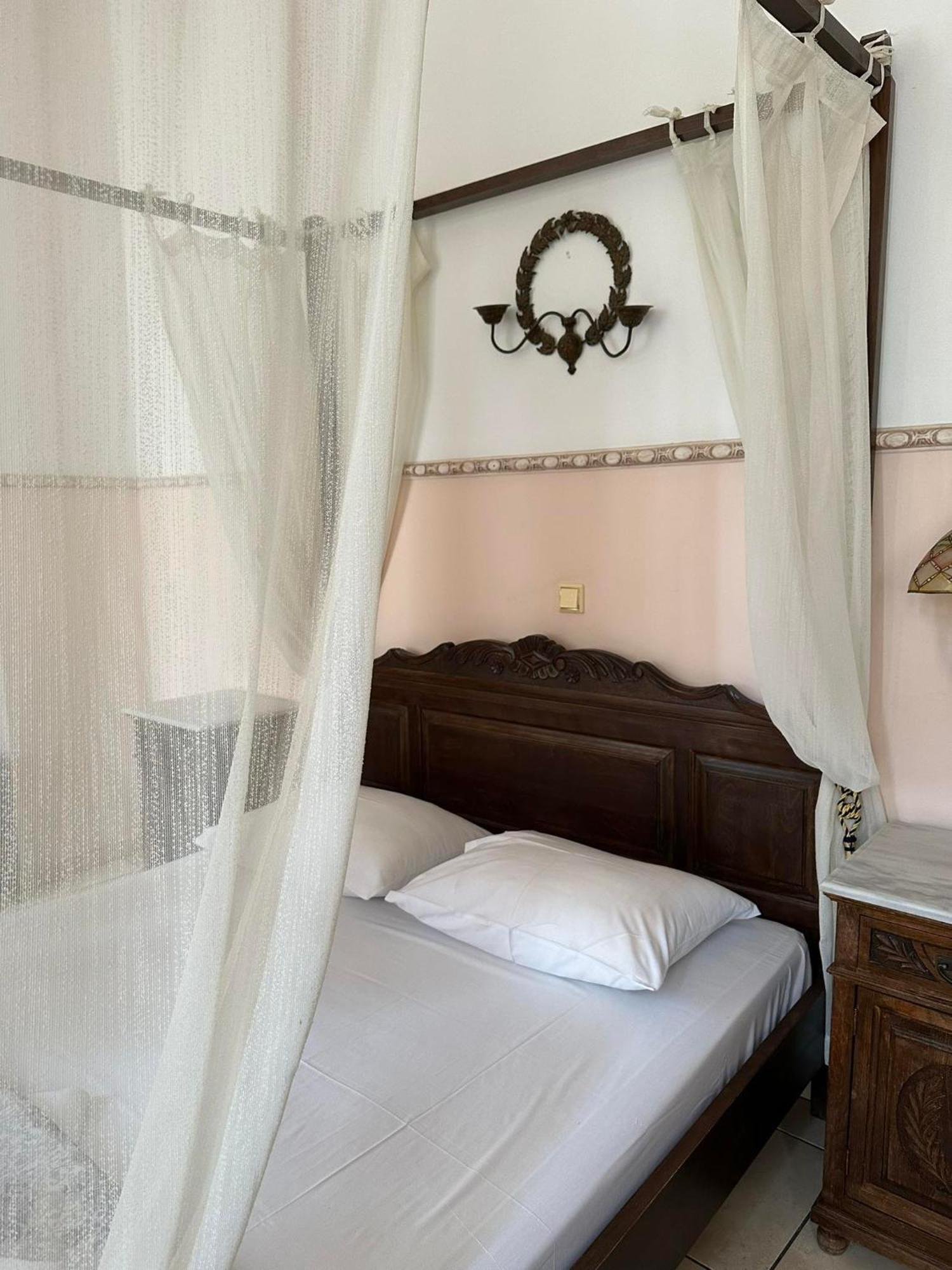 Monte Kristo Otel Ermoupoli Dış mekan fotoğraf