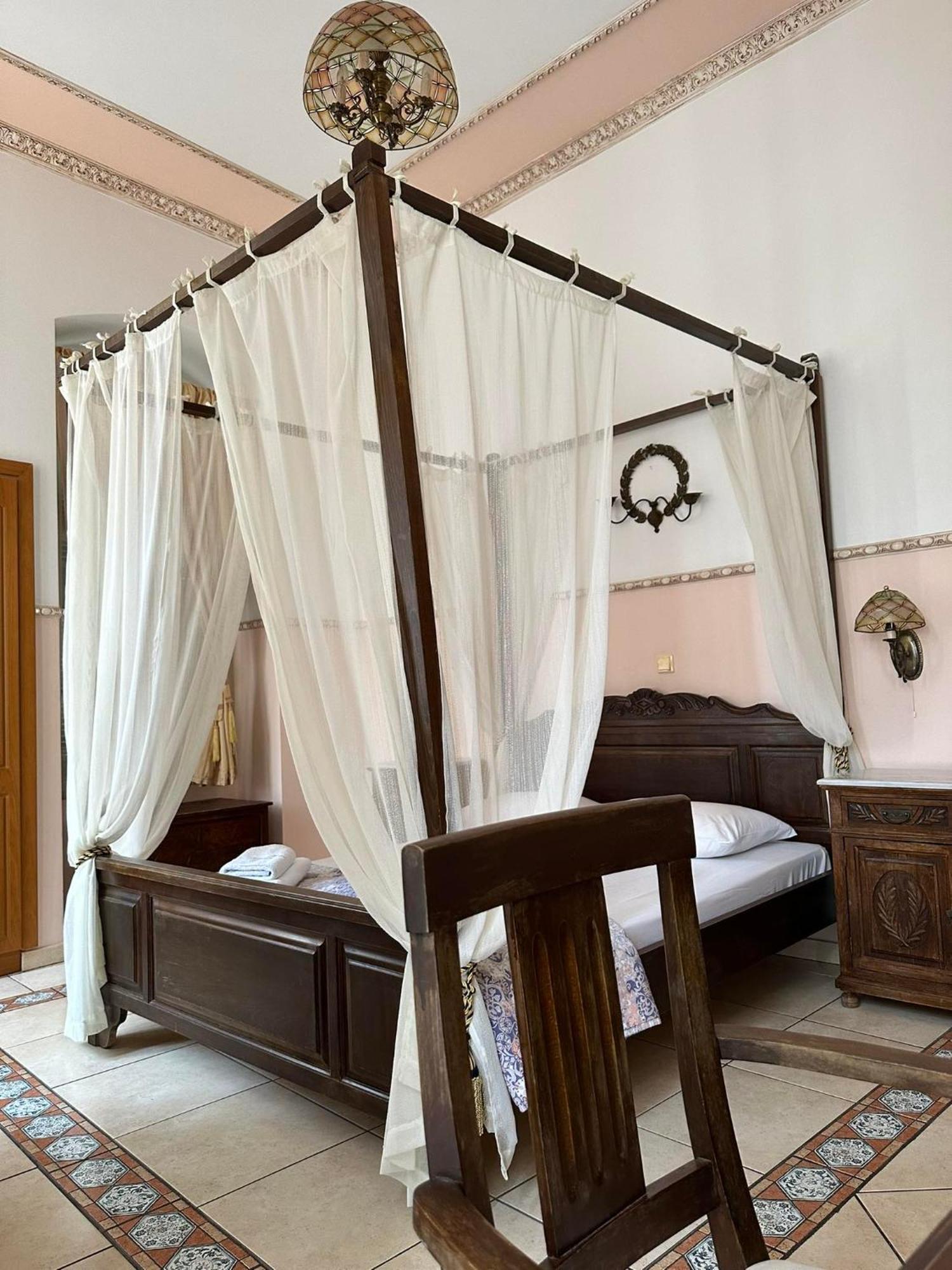Monte Kristo Otel Ermoupoli Dış mekan fotoğraf
