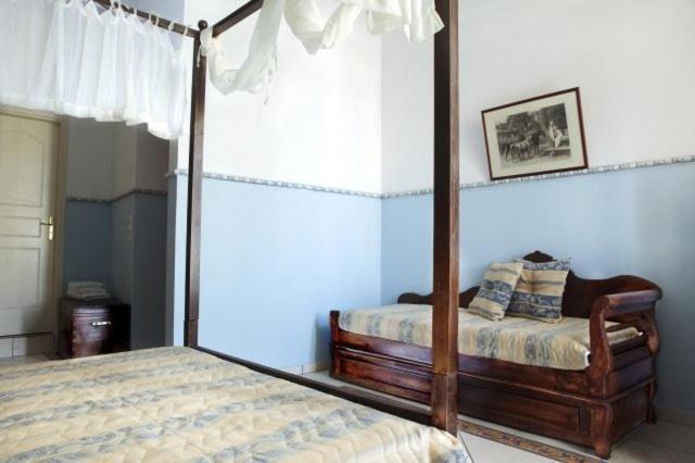 Monte Kristo Otel Ermoupoli Oda fotoğraf